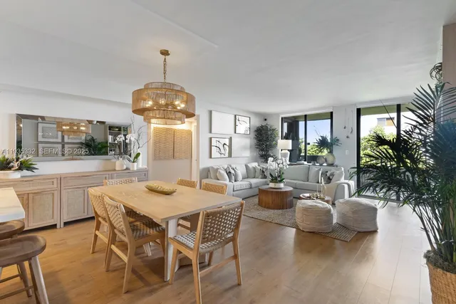 $1,575,000 | 141 Crandon Boulevard, Unit 446, Key Biscayne, FL 33149