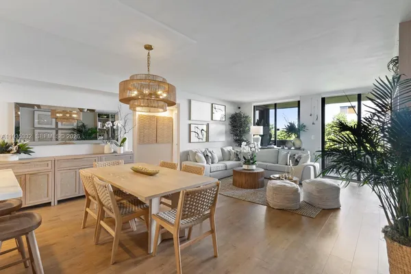 $1,500,000 | 141 Crandon Boulevard, Unit 446, Key Biscayne, FL 33149