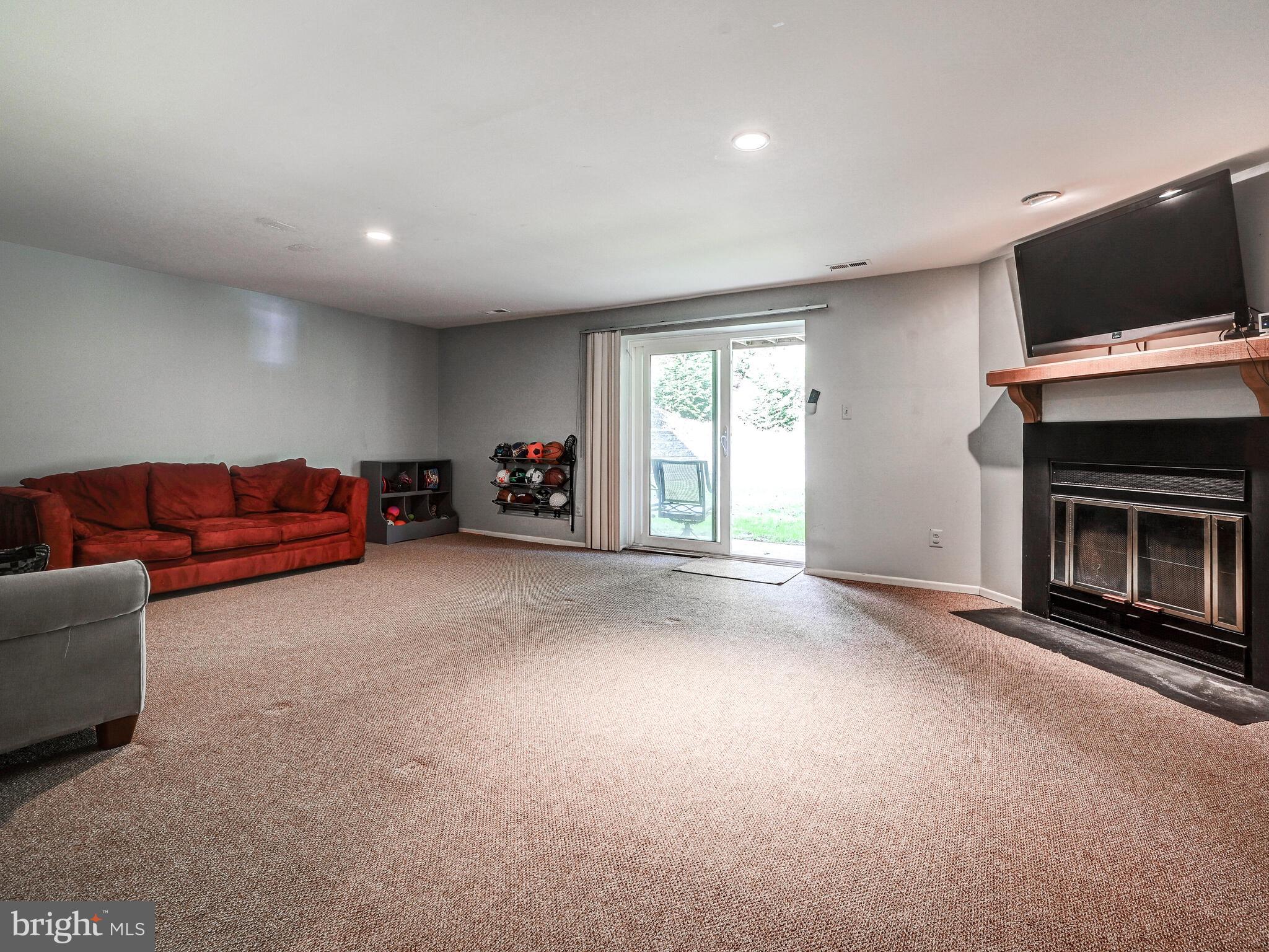 2226 Wonderview Road Lutherville-Timonium, MD 21093 - Photo 26 of 42 Gallery Image 26
