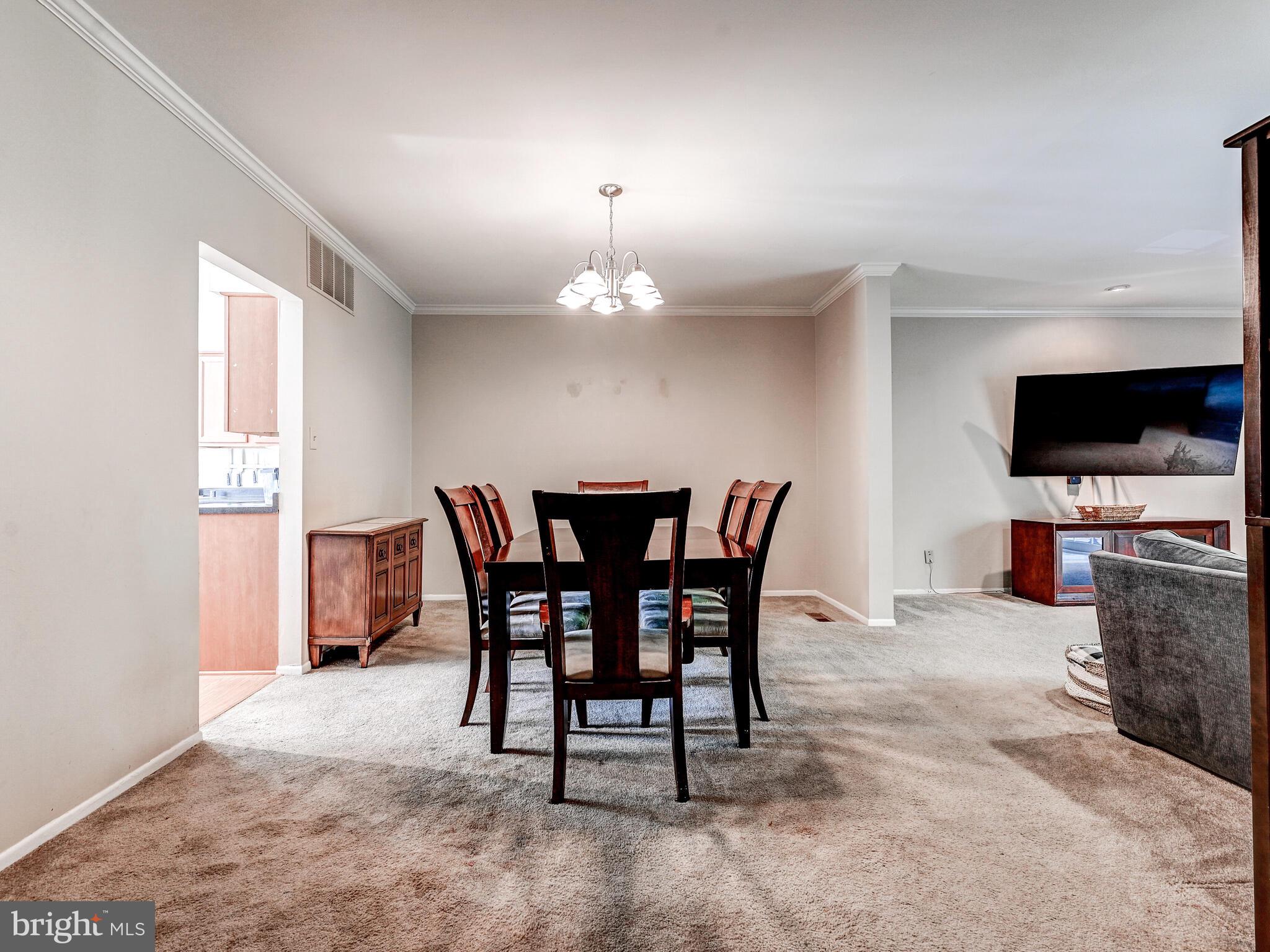 2226 Wonderview Road Lutherville-Timonium, MD 21093 - Photo 9 of 42 Gallery Image 9