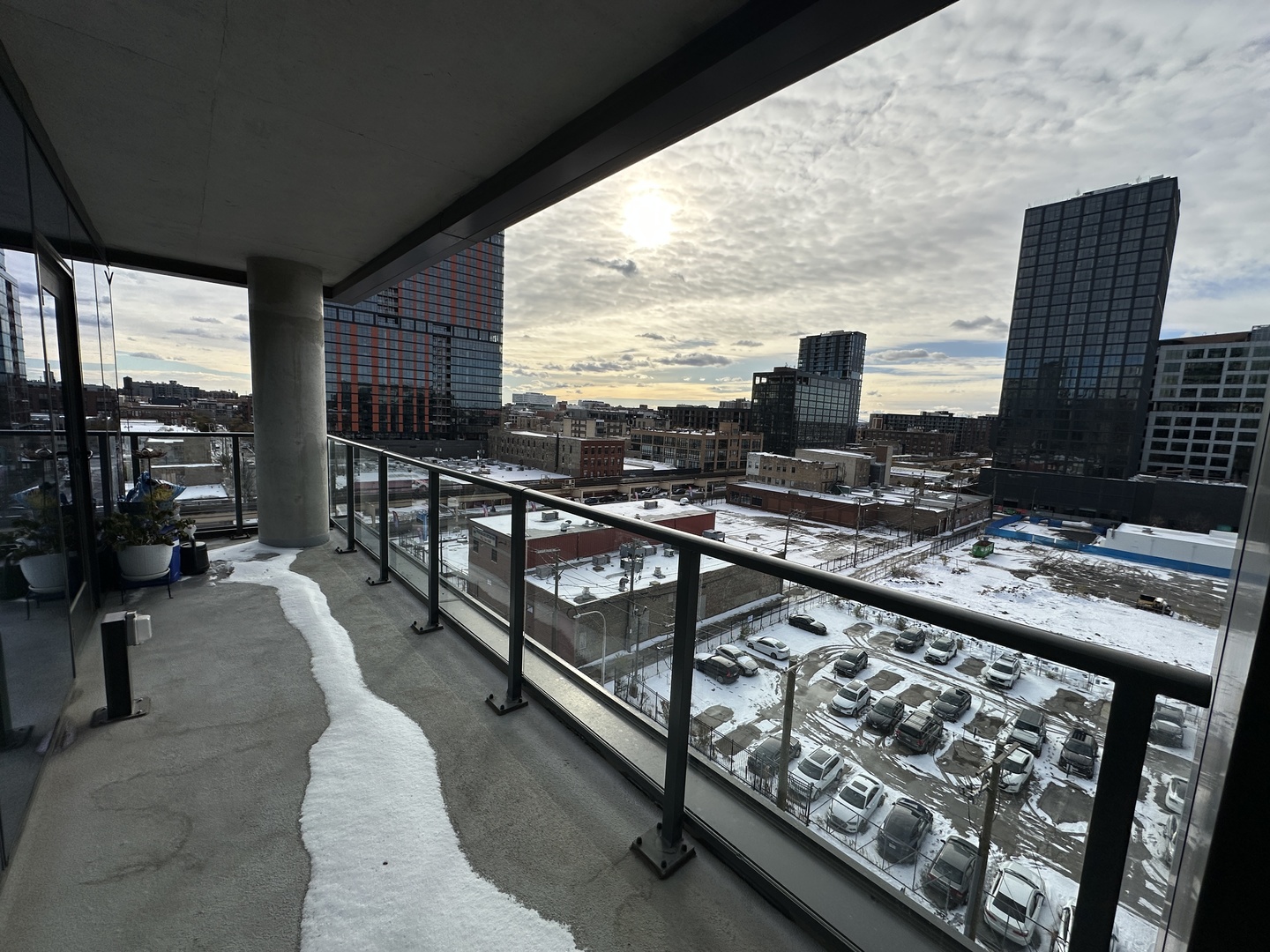 225 North Elizabeth Street, Unit 709 Chicago, IL 60607 - Photo 13 of 31