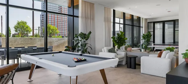 $4,000 | 225 North Elizabeth Street, Unit 709, Chicago, IL 60607