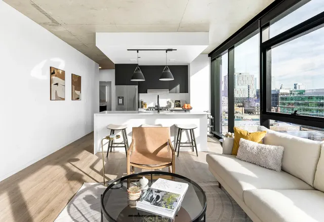 $4,000 | 225 North Elizabeth Street, Unit 709, Chicago, IL 60607