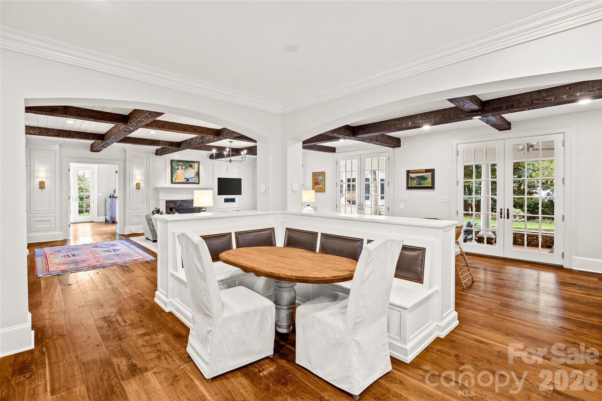 640 Colville Road Charlotte, NC 28207 - Photo 17 of 48 a living room with furniture and a table