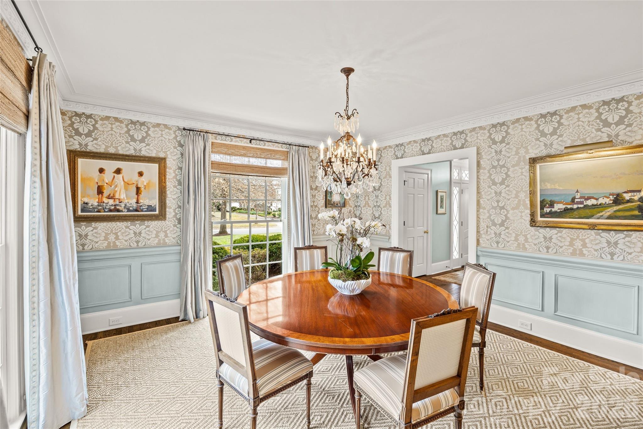 640 Colville Road Charlotte, NC 28207 - Photo 4 of 48 a view of a dining room with furniture window and outside view