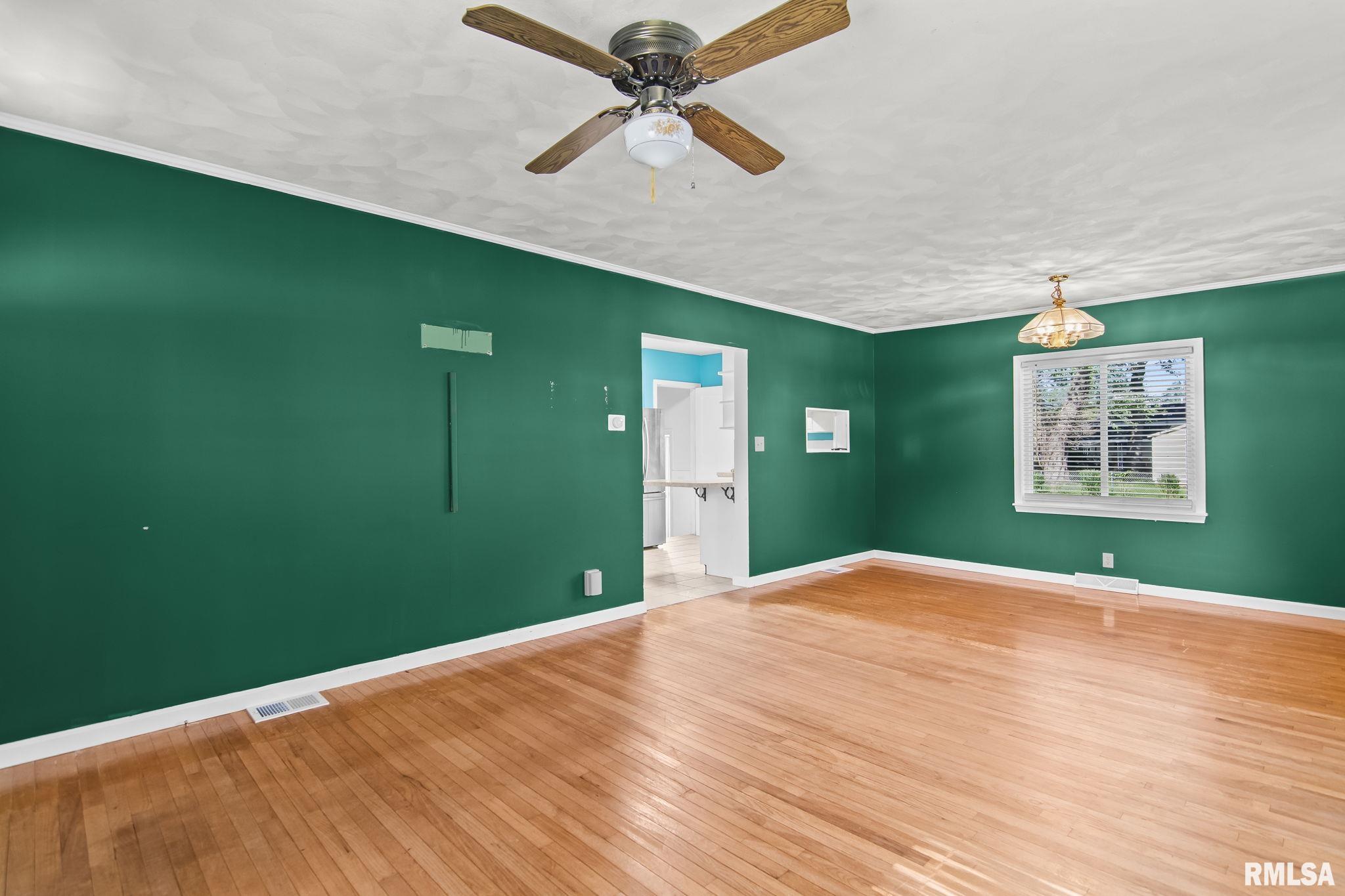 3219 Butler Street Springfield, IL 62703 - Photo 5 of 36