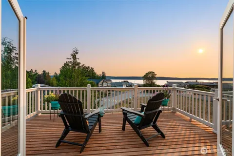 $799,000 | 780 Malabar Drive, Camano Island, WA 98282