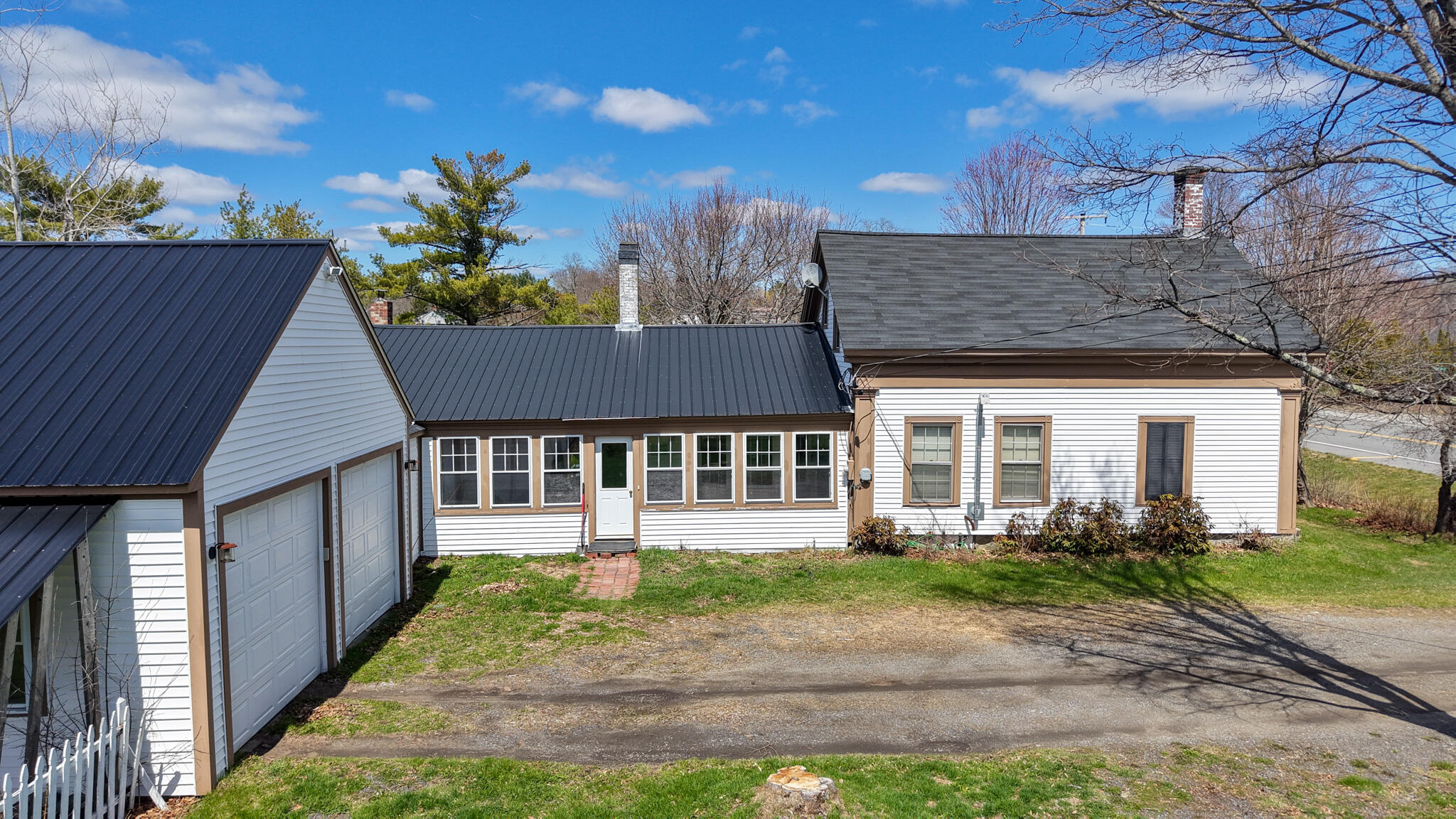 845 River Road, Orrington, ME 04474