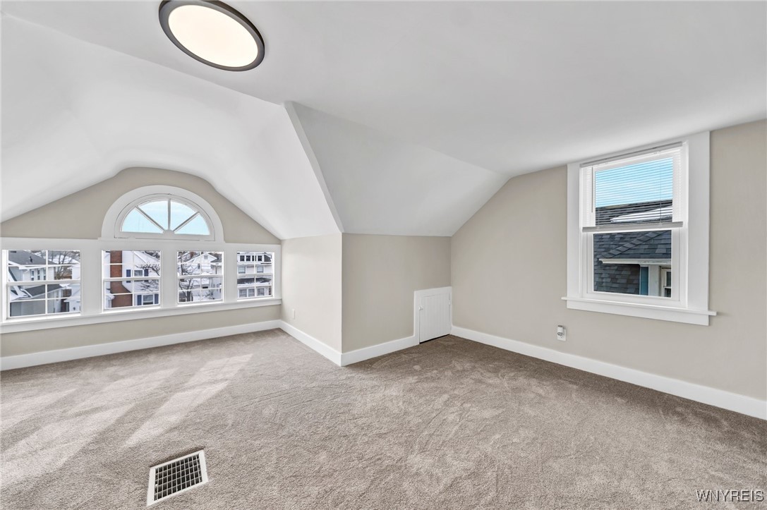 112 Wardman Road Tonawanda Town, NY 14217 - Photo 14 of 19