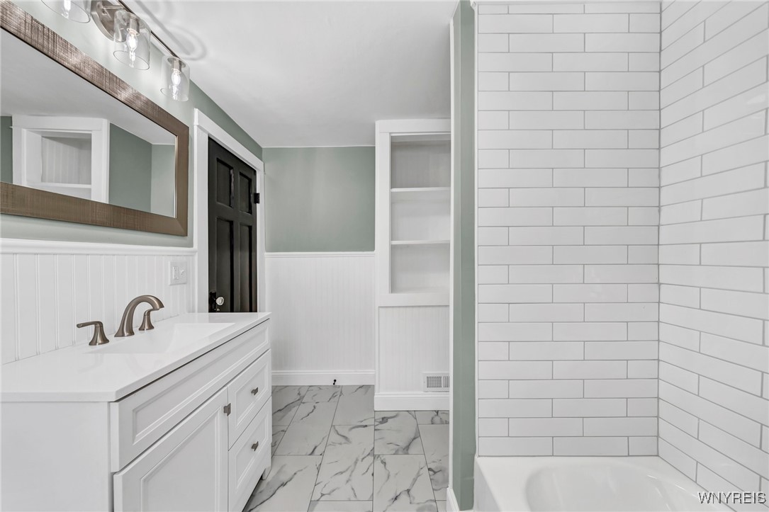 112 Wardman Road Tonawanda Town, NY 14217 - Photo 16 of 19