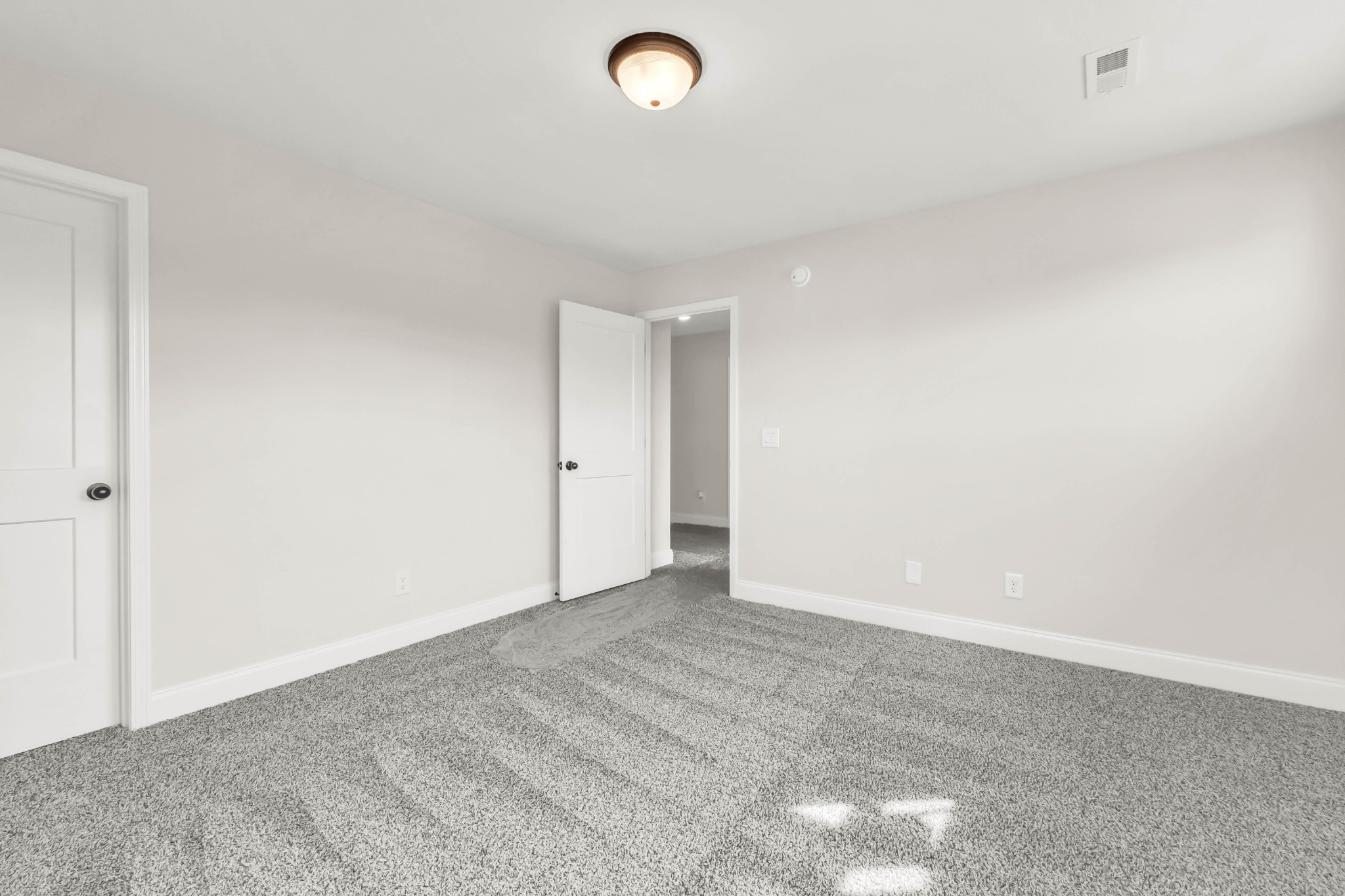 195 Quarry View Clarksville, TN 37043 - Photo 23 of 33 a view of an empty room