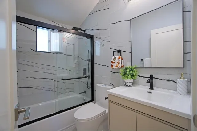 $1,998,000 | 19251 Phil Lane, Cupertino, CA 95014