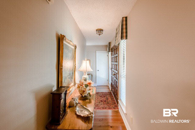 705 Olive Avenue Fairhope, AL 36532 - Photo 7 of 43 Foyer