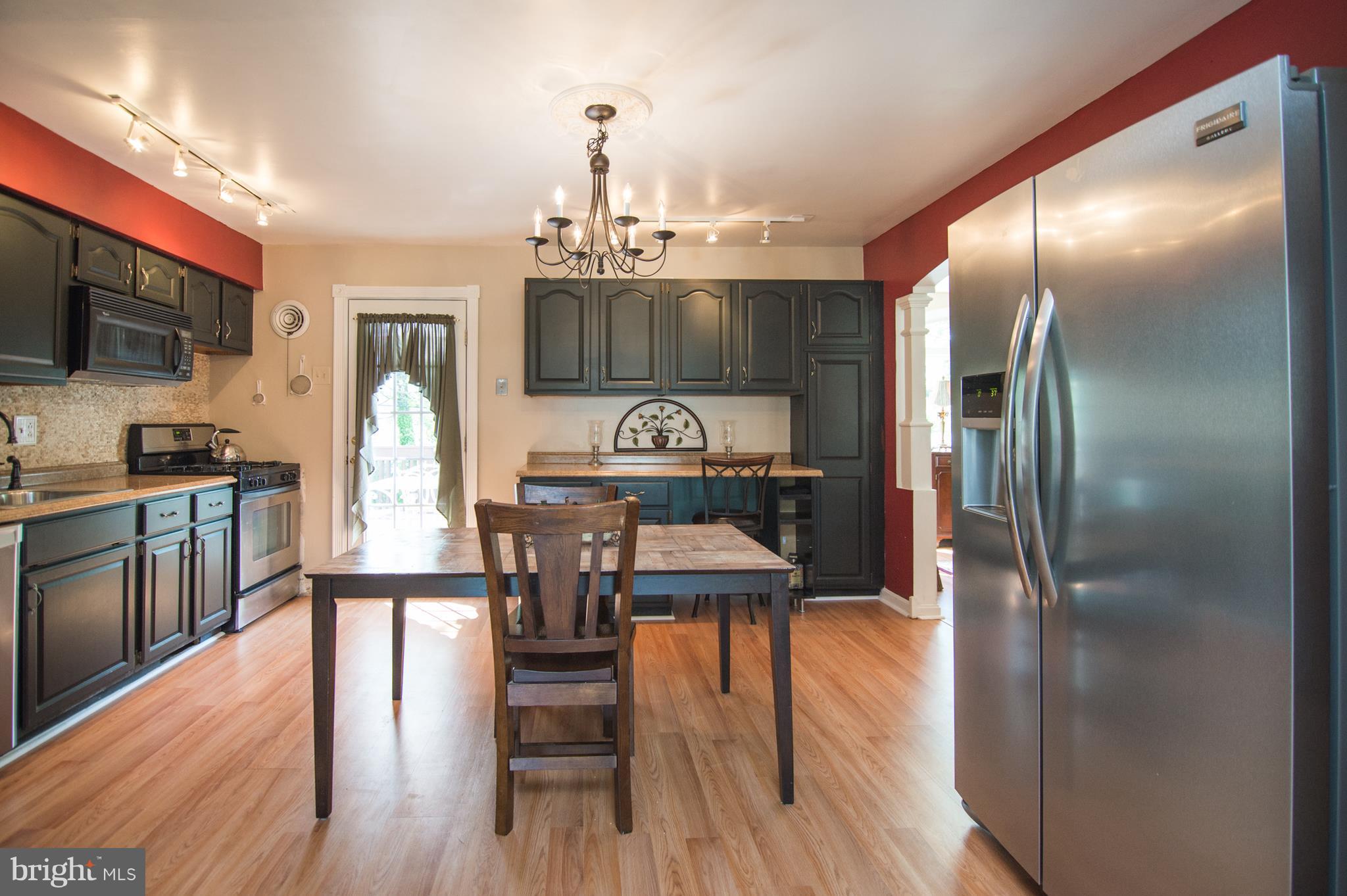 9223 Orbitan Road Baltimore, MD 21234 - Photo 14 of 30 Kitchen