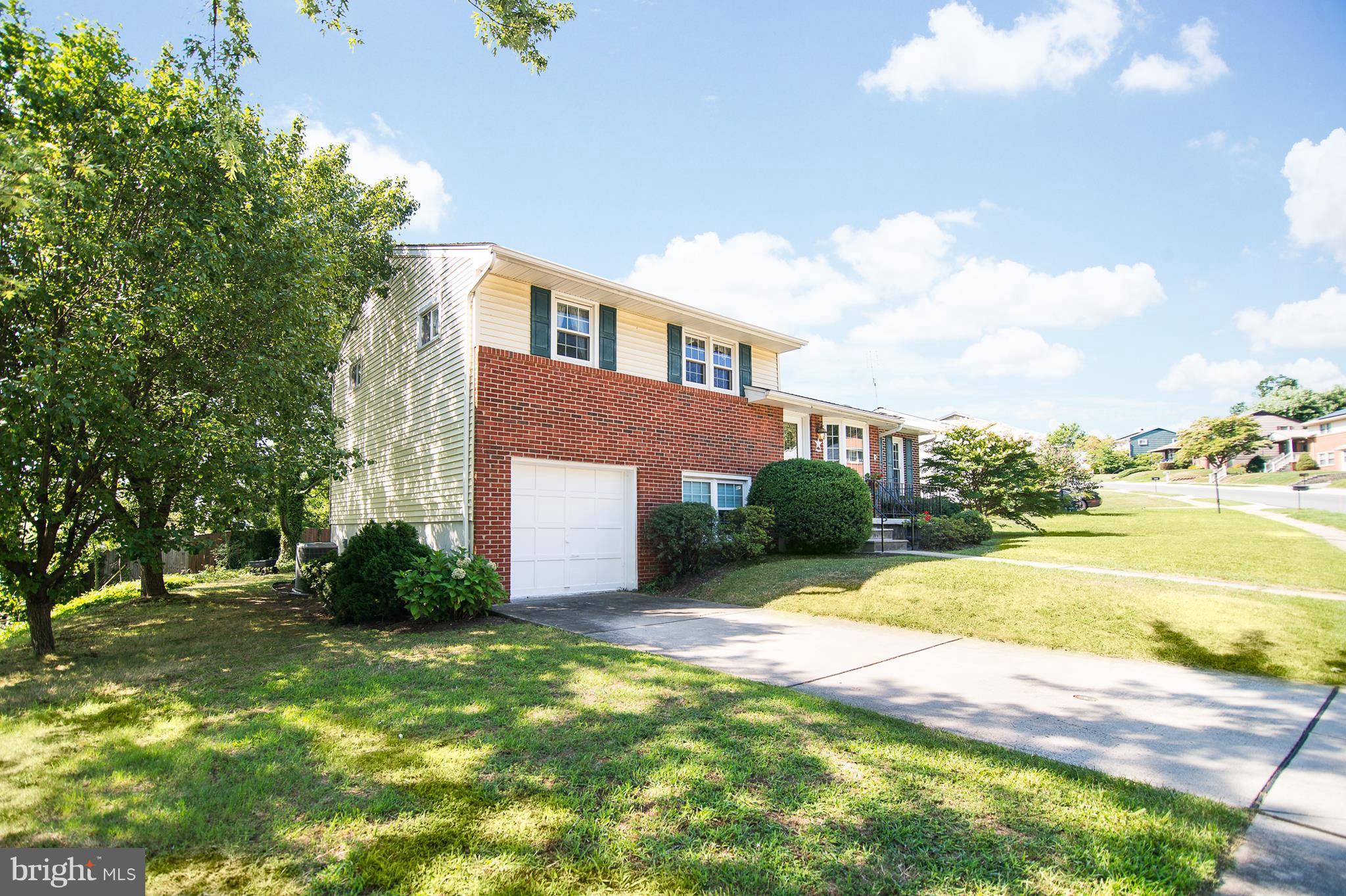 9223 Orbitan Road Baltimore, MD 21234 - Photo 3 of 30 Exterior (Front)