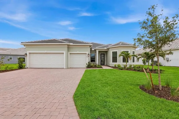$1,275,000 | 4923 Empire Landing Run, Bradenton, FL 34211