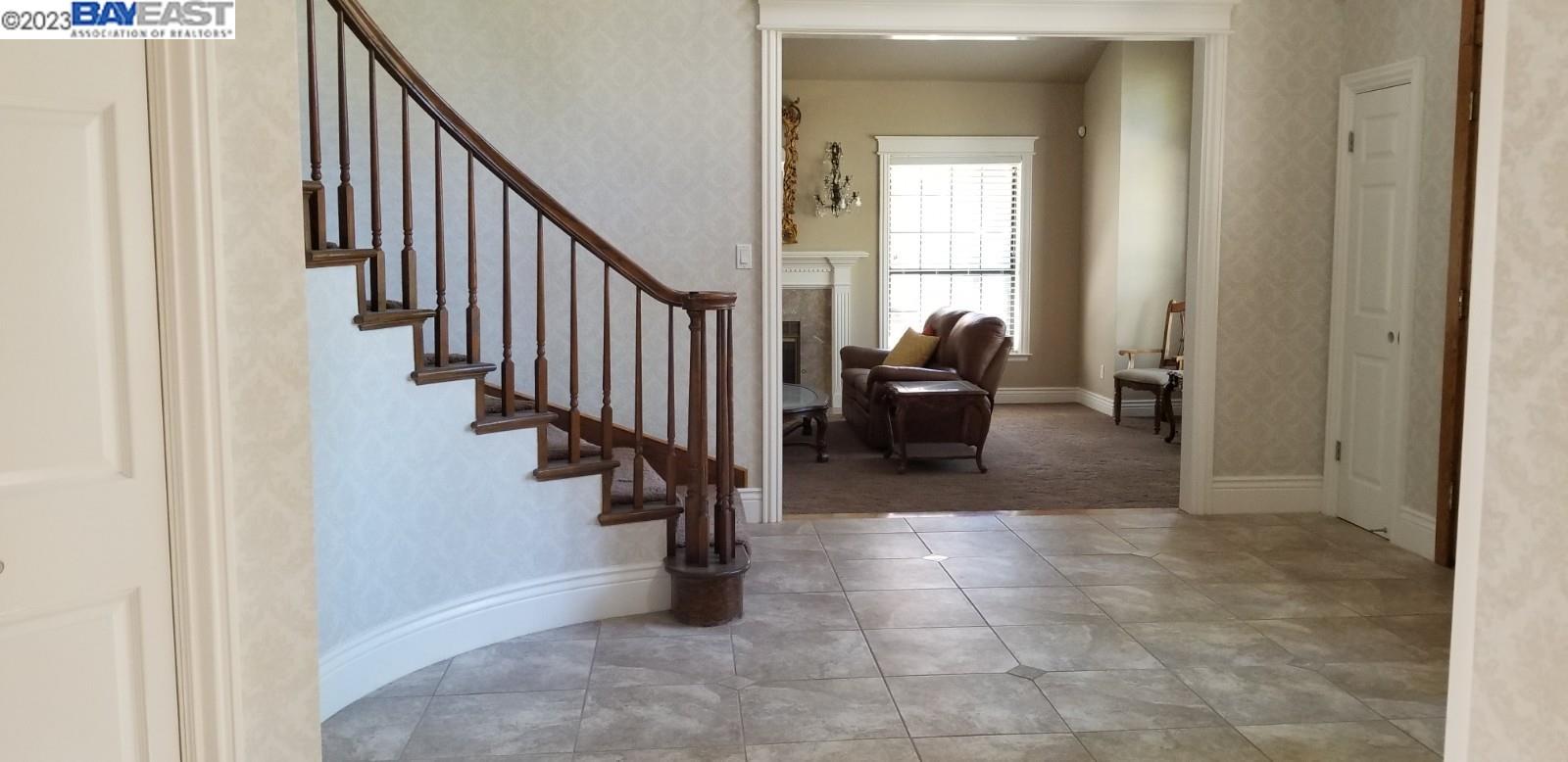 502 Regulus Road Livermore, CA 94550 - Photo 14 of 27 a view of a hallway with seating area