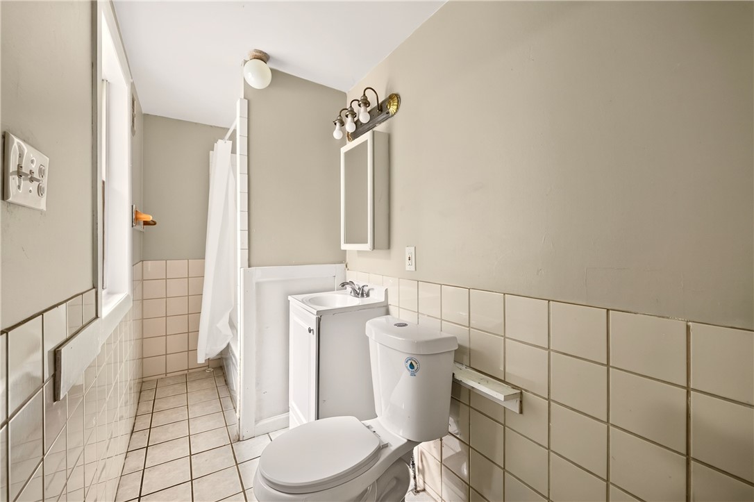52 Lorimer Street Rochester, NY 14608 - Photo 2 of 38 Gallery Image 2