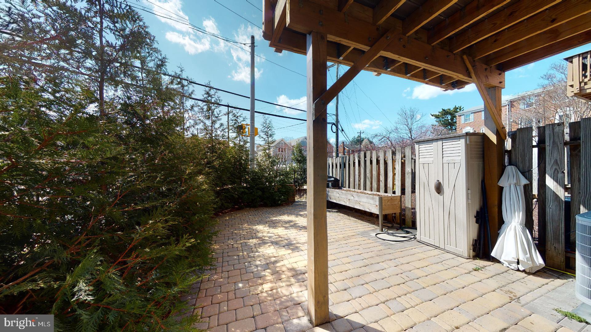 2029 South Glebe Road Arlington, VA 22206 - Photo 22 of 25