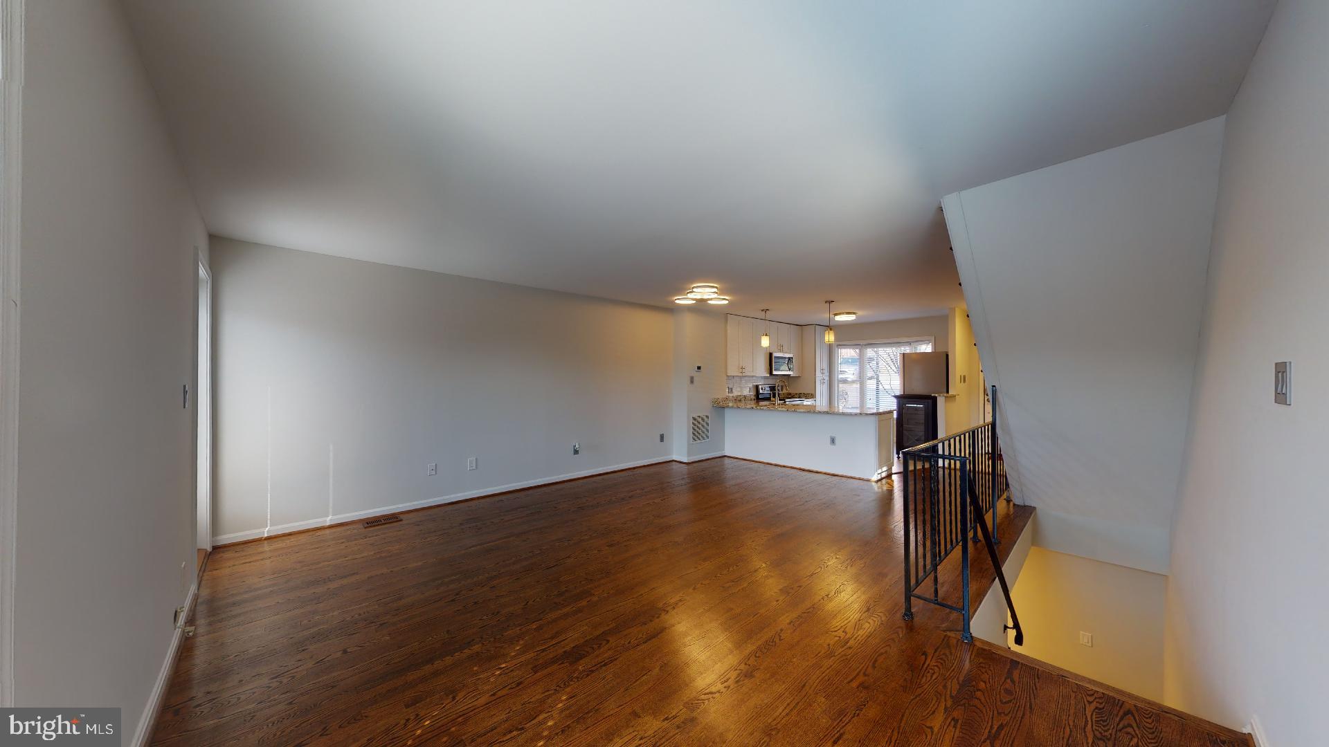 2029 South Glebe Road Arlington, VA 22206 - Photo 5 of 25