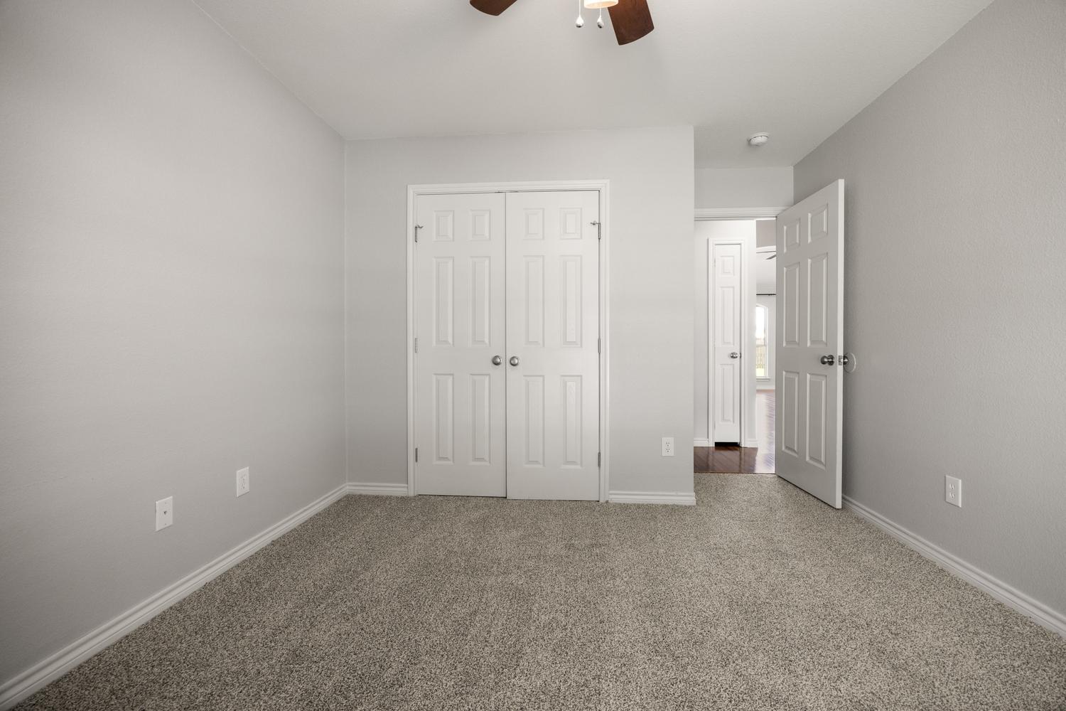 521 Britni Loop Kyle, TX 78640 - Photo 16 of 23 a view of room