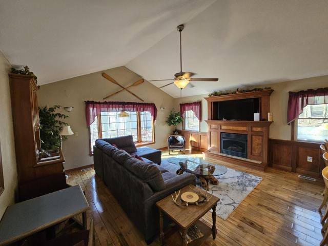 485 Norman Road Russell, PA 16345 - Photo 4 of 14 Gallery Image 4