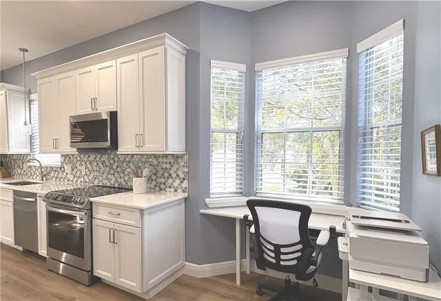 $10,000 | 1400 Winding Oaks Circle West, Unit A404, Vero Beach, FL 32963