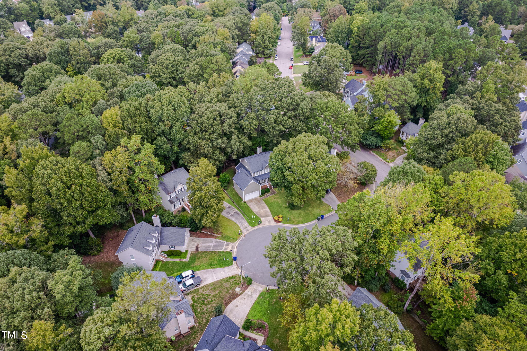 8609 Chalcombe Court Raleigh, NC 27615 - Photo 3 of 37 37-web-or-mls-8609 Chalcombe-aerials-4