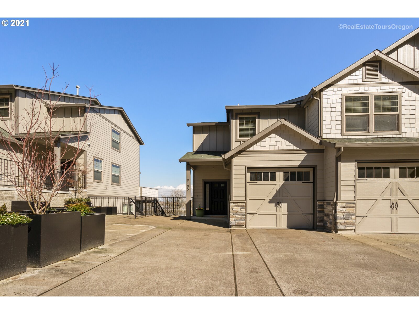9185 Northwest Germantown Road Portland, OR 97231 - Photo 4 of 31 Gallery Image 4