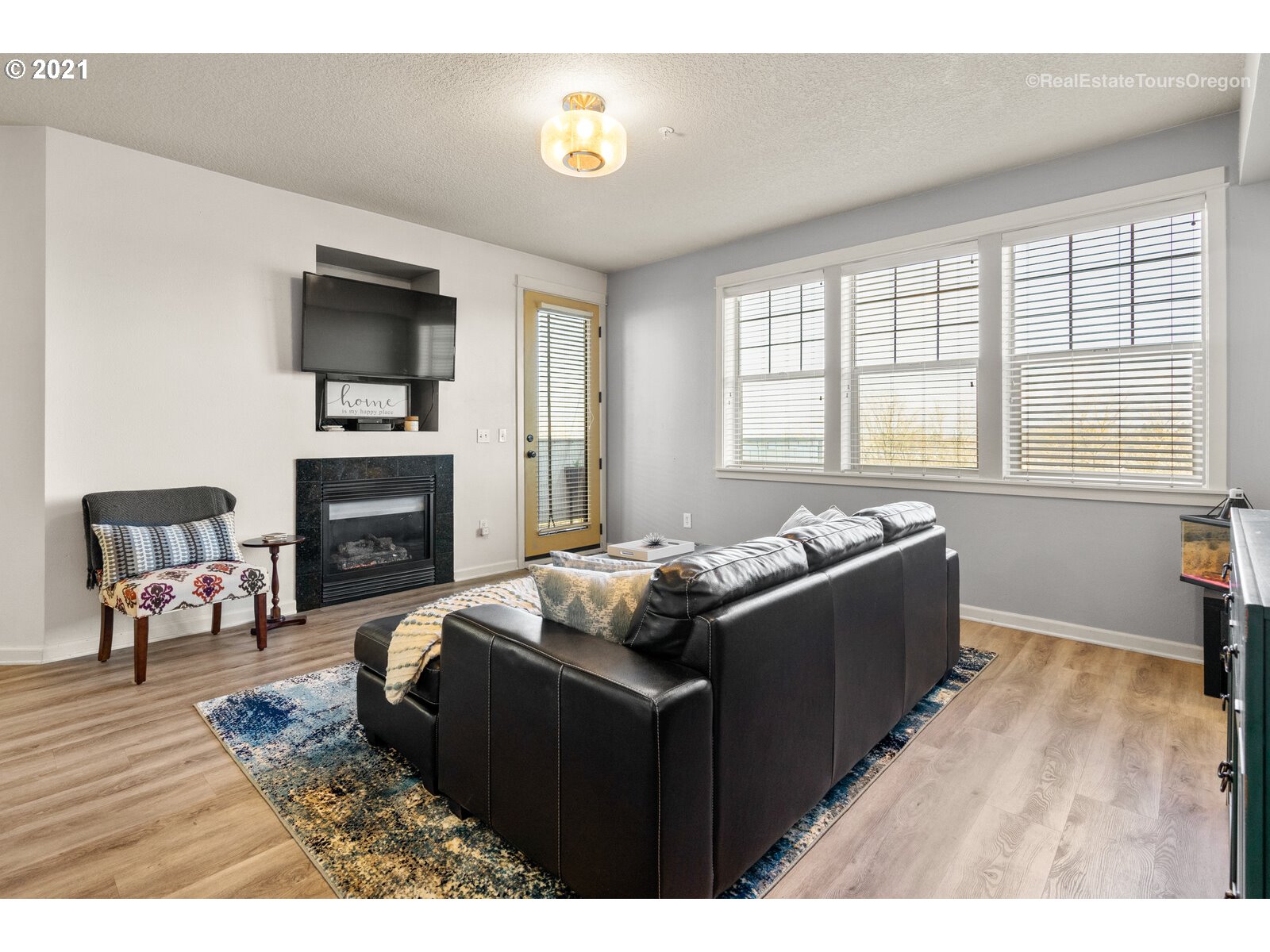 9185 Northwest Germantown Road Portland, OR 97231 - Photo 9 of 31 Gallery Image 9