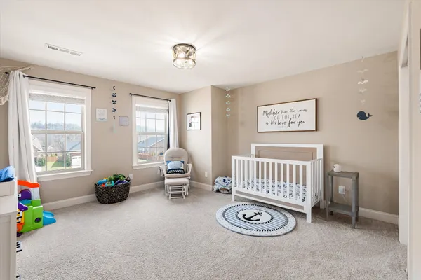 a view of livingroom with furniture