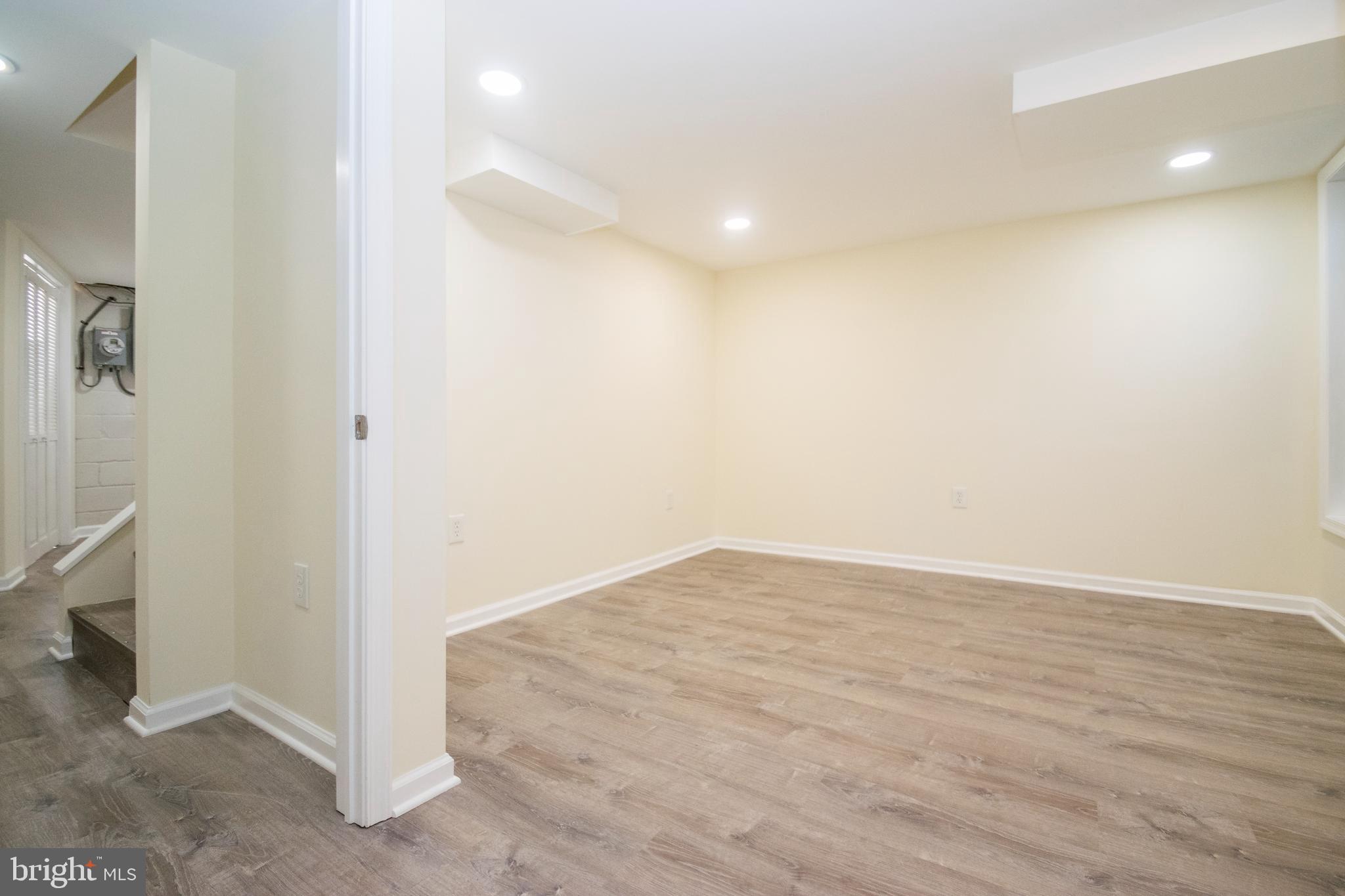 919 Middlesex Road Essex, MD 21221 - Photo 11 of 62
