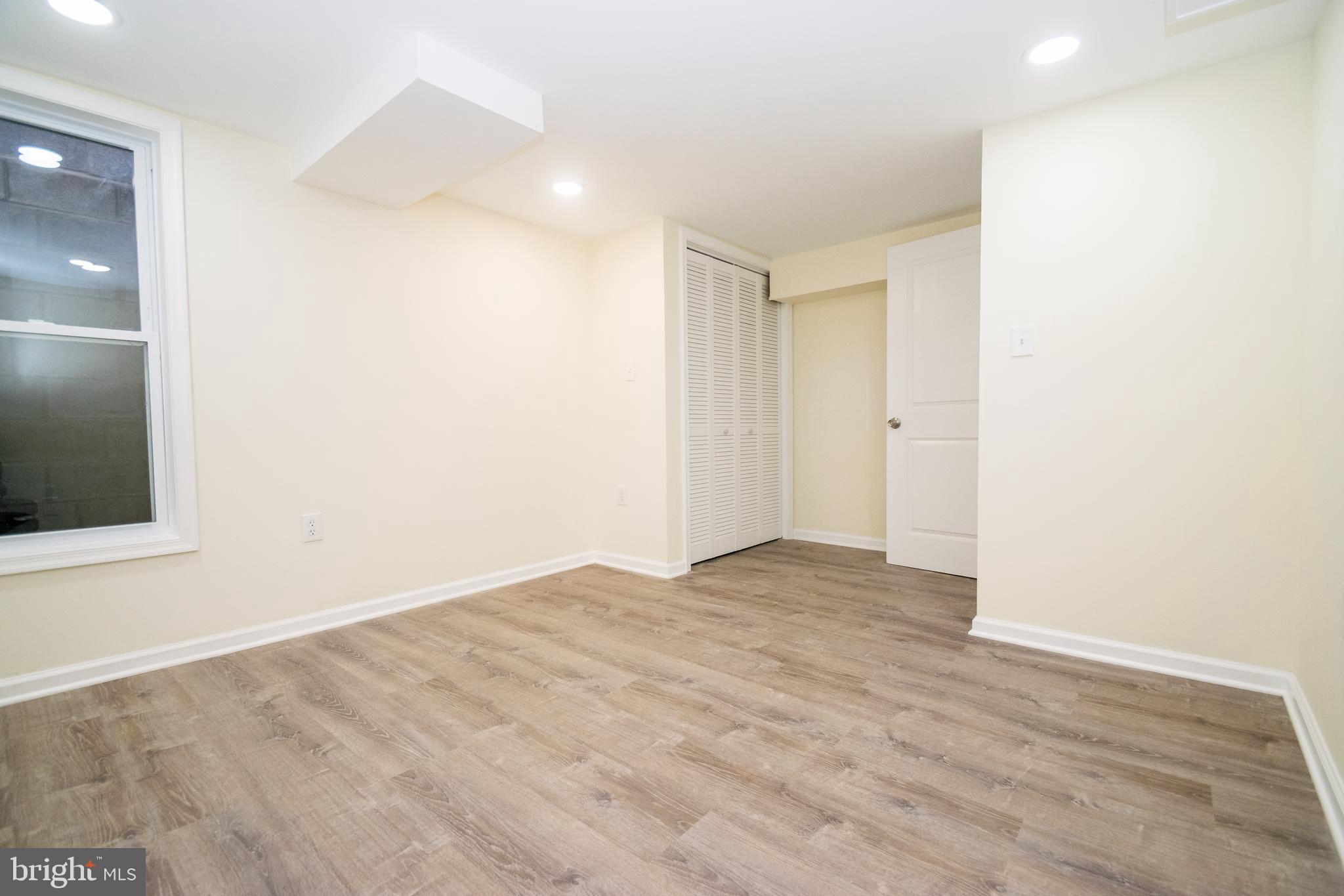 919 Middlesex Road Essex, MD 21221 - Photo 9 of 62