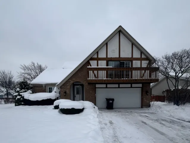 $429,900 | 715 Concord Drive, Crystal Lake, IL 60014