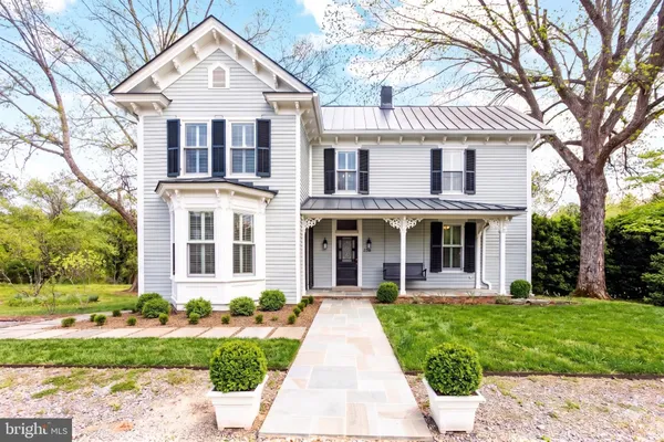 $1,525,000 | 558 Gay Street, Washington, VA 22747