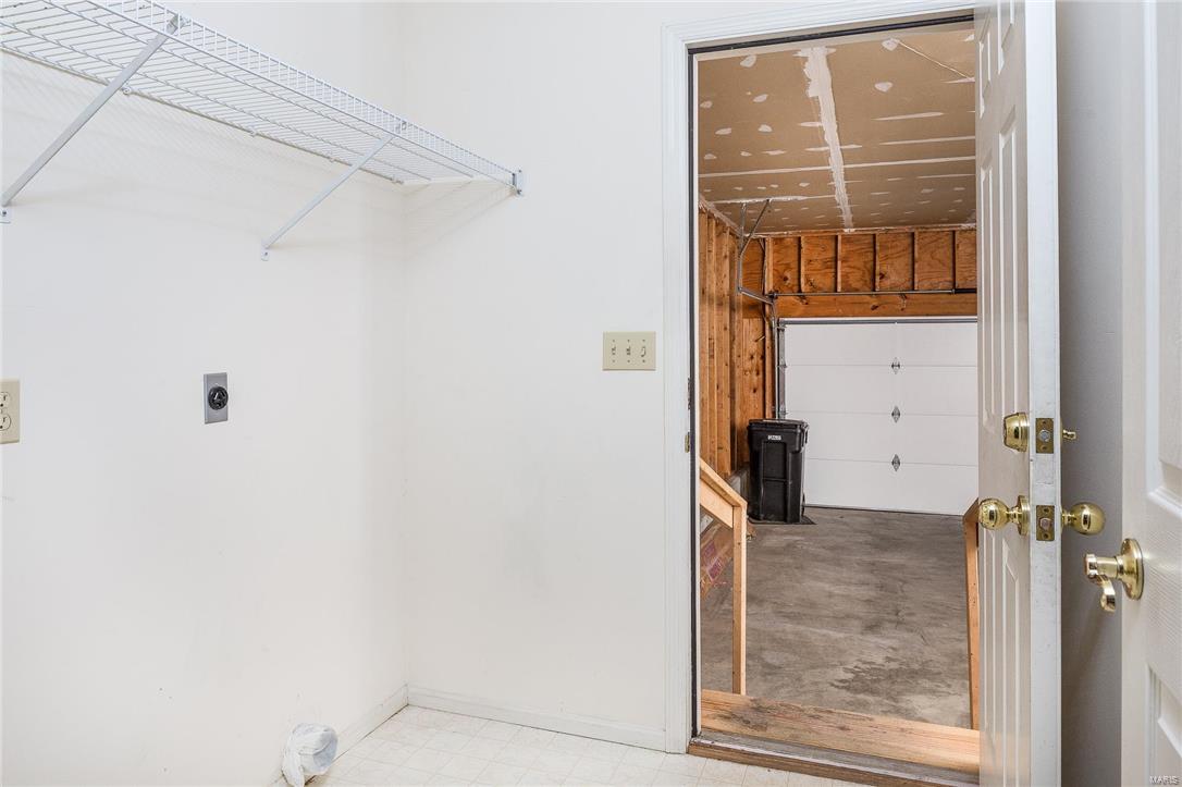 6900 Stony Ridge Road Oakville, MO 63129 - Photo 15 of 20 Gallery Image 15