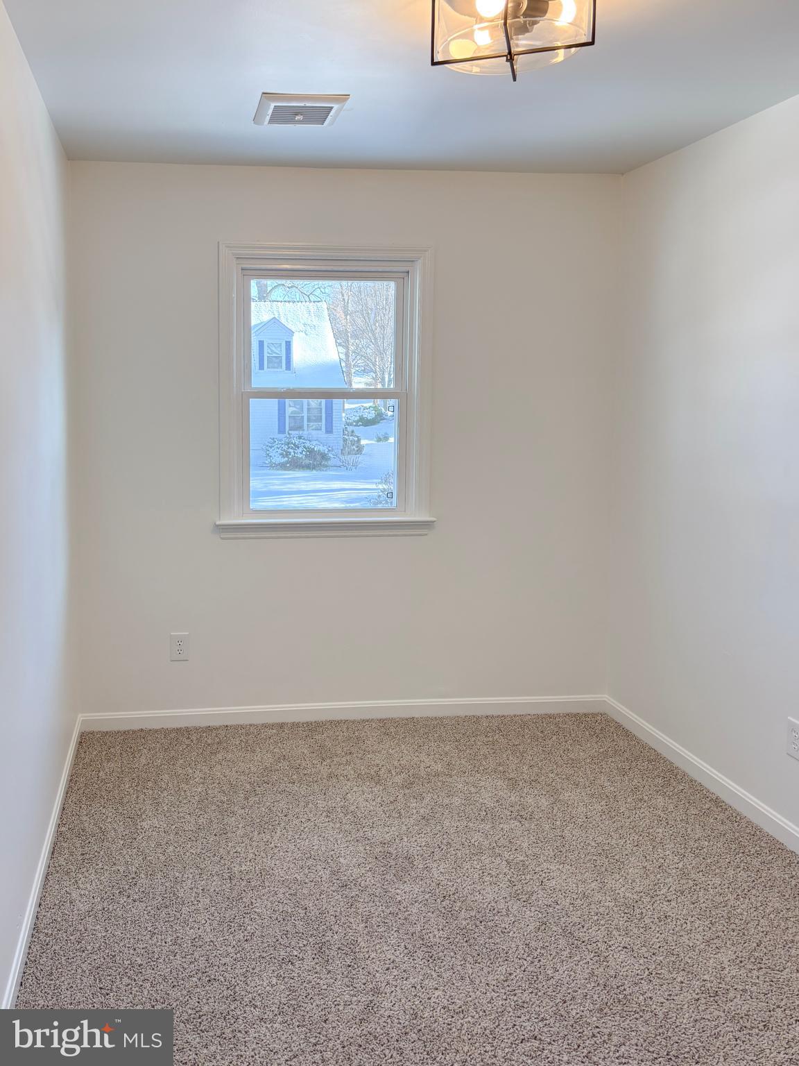 88 Browning Road Lancaster, PA 17602 - Photo 14 of 22 Gallery Image 14
