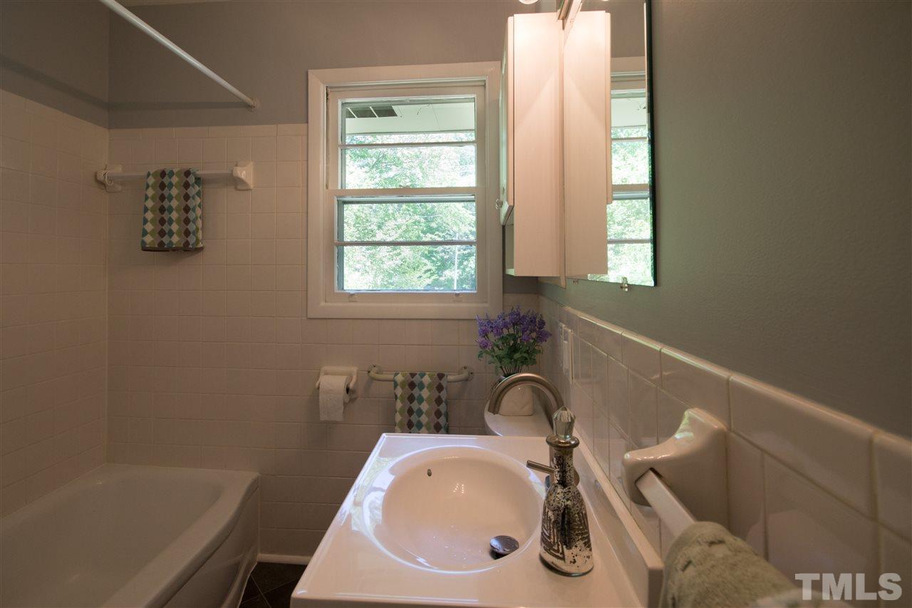 707 Reta Road Durham, NC 27704 - Photo 10 of 17 Gallery Image 10