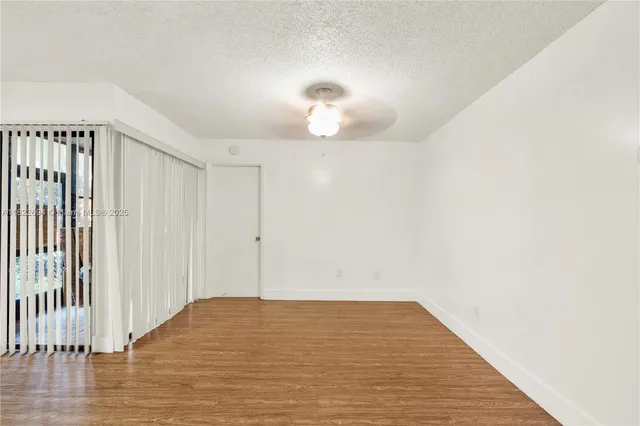 $165,000 | 1150 North Liberty Avenue, Unit 1150G, Homestead, FL 33034