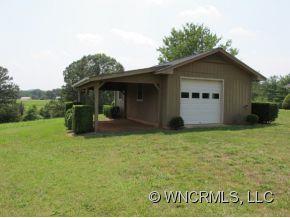 636 Turner Road Tryon, NC 28782 - Photo 9 of 10