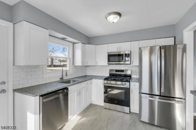 $3,200 | 415 Highland Place, Bound Brook, NJ 08805