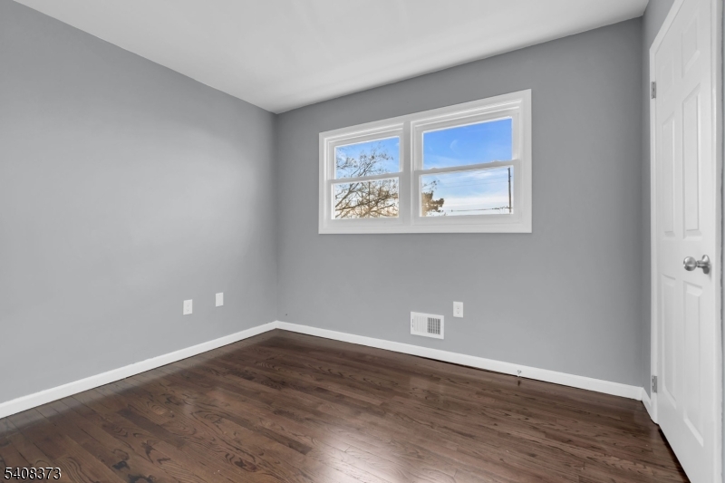 415 Highland Place Bound Brook, NJ 08805 - Photo 24 of 32