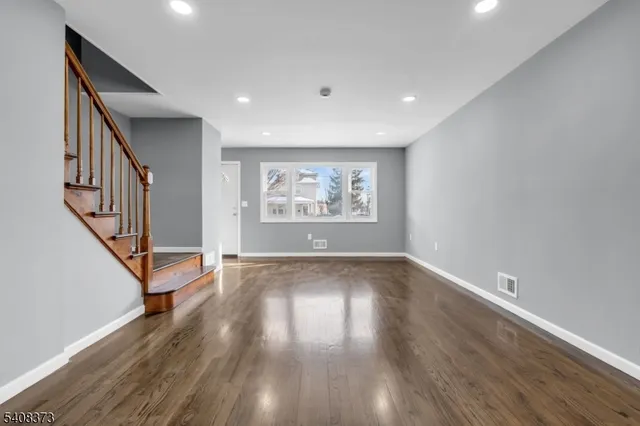 $3,200 | 415 Highland Place, Bound Brook, NJ 08805