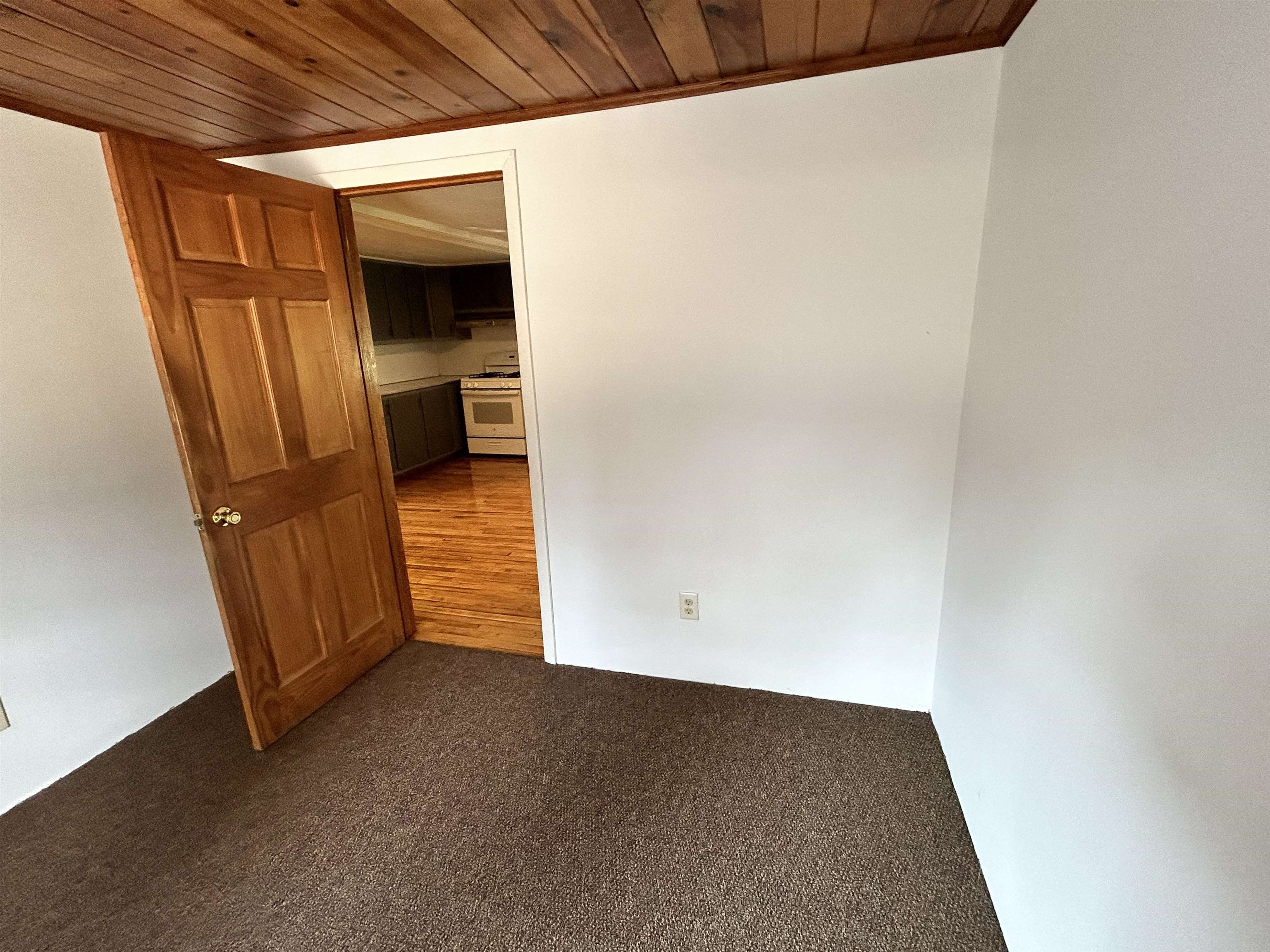 2514 Brodie Road South Branch, MI 48761 - Photo 11 of 31 1926095-ff8ac5a6-fdcf-4610-bc20-944dbf93a6cb.JPG