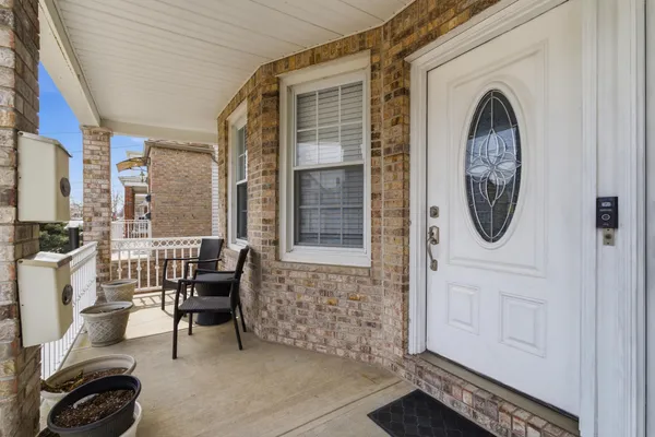 $2,500 | 187 Avenue C, Unit 1, Bayonne, NJ 07002