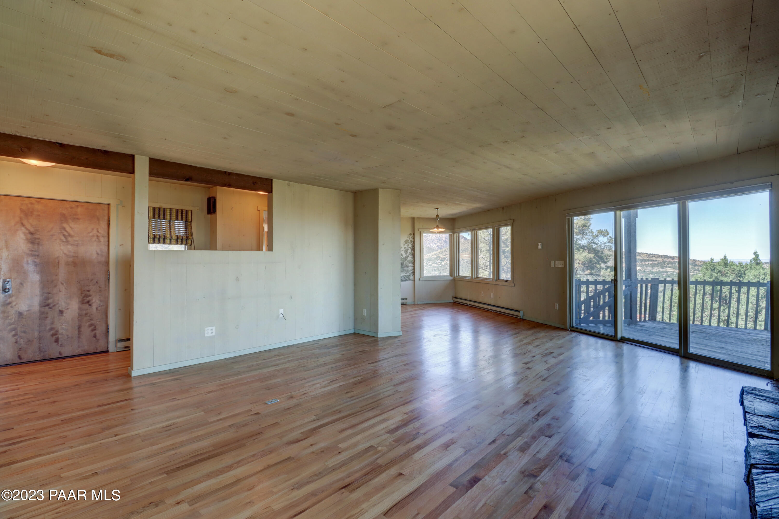 14 Pinnacle Road Prescott, AZ 86305 - Photo 11 of 55 011_Living Room