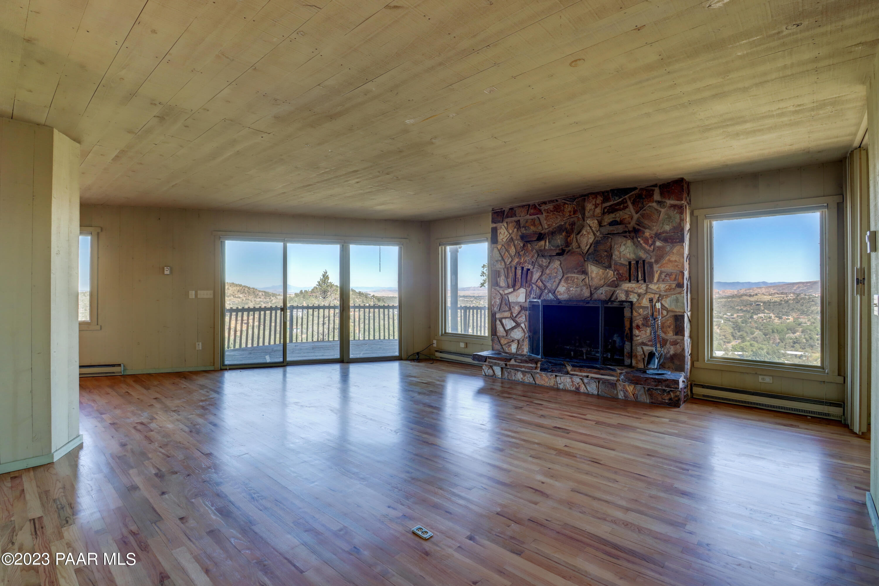 14 Pinnacle Road Prescott, AZ 86305 - Photo 12 of 55 012_Living Room