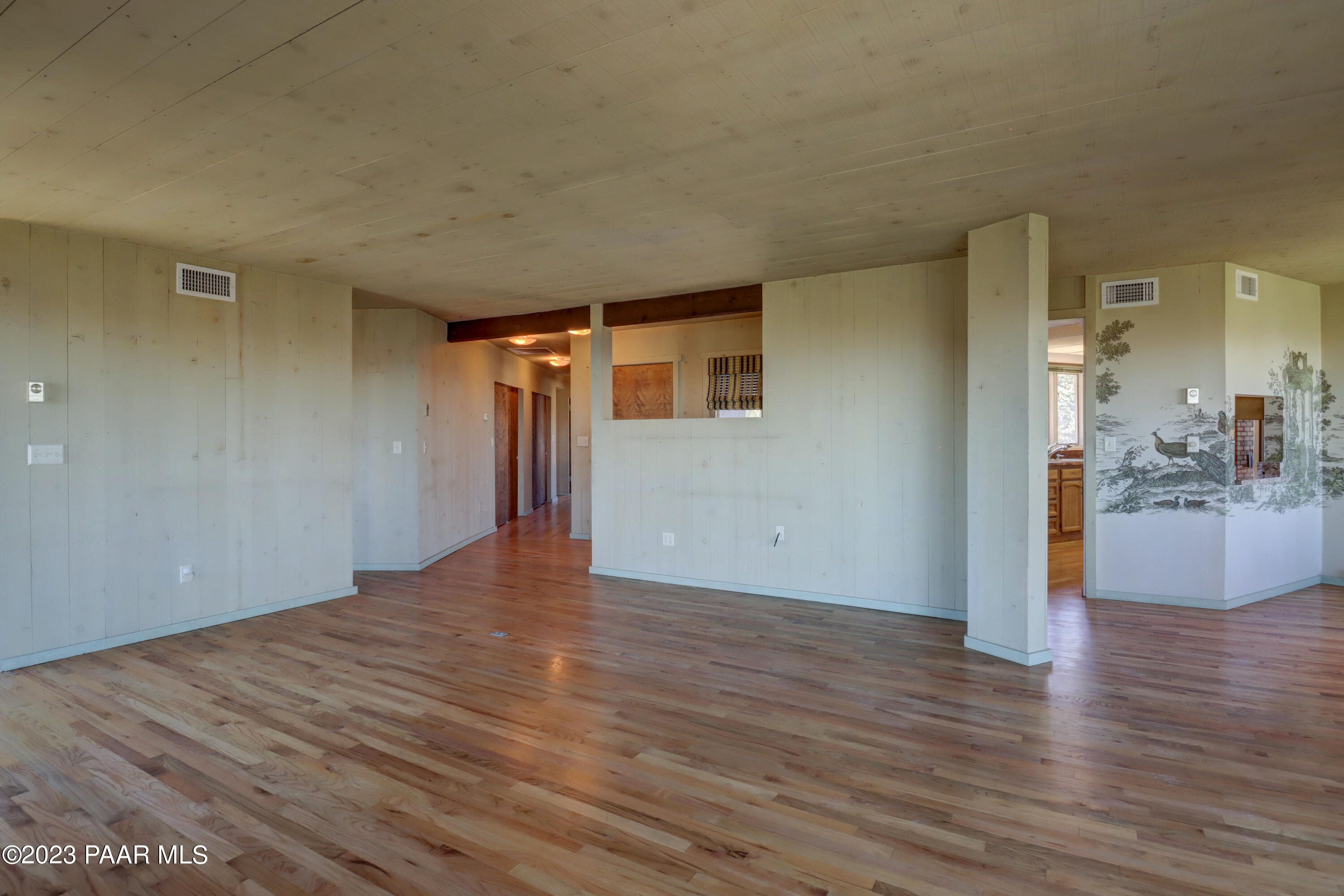 14 Pinnacle Road Prescott, AZ 86305 - Photo 14 of 55 014_Living Room