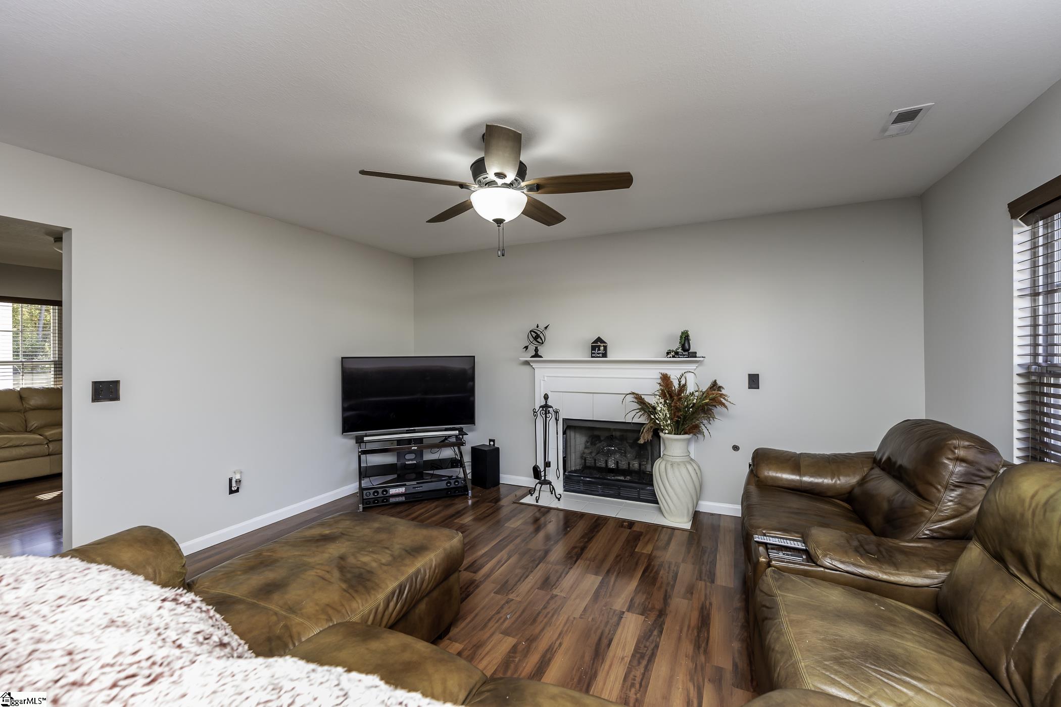 11 Jessica Way Greer, SC 29651 - Photo 12 of 32