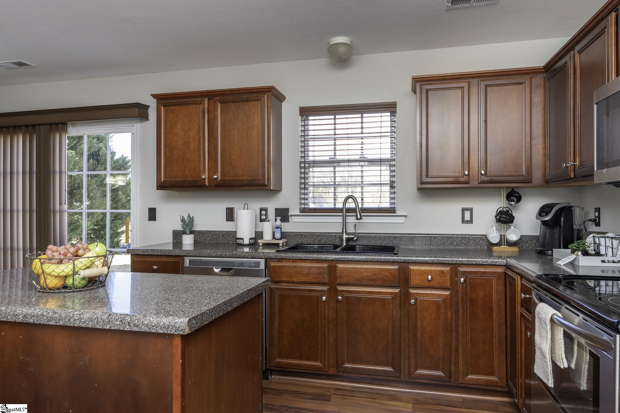 11 Jessica Way Greer, SC 29651 - Photo 17 of 32